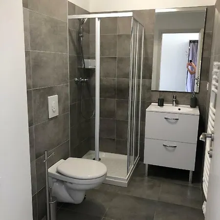 Les Terrasses De Panate كورتي